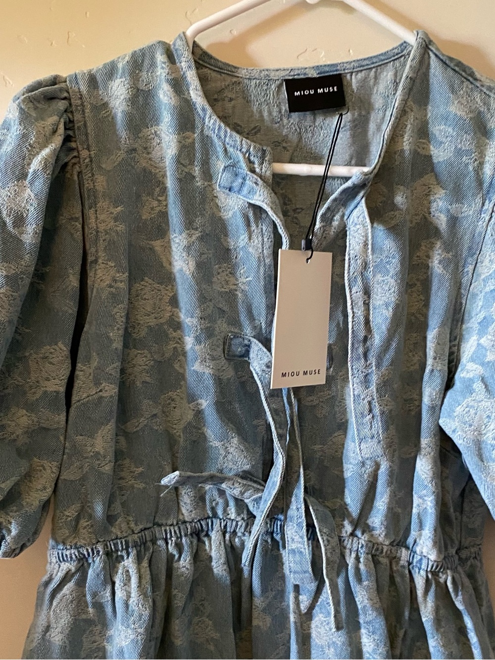 NWT Boutique Denim Floral print Dress w/ pockets Tie-Front Puff Sleeve Midi Dres - Picture 7 of 10